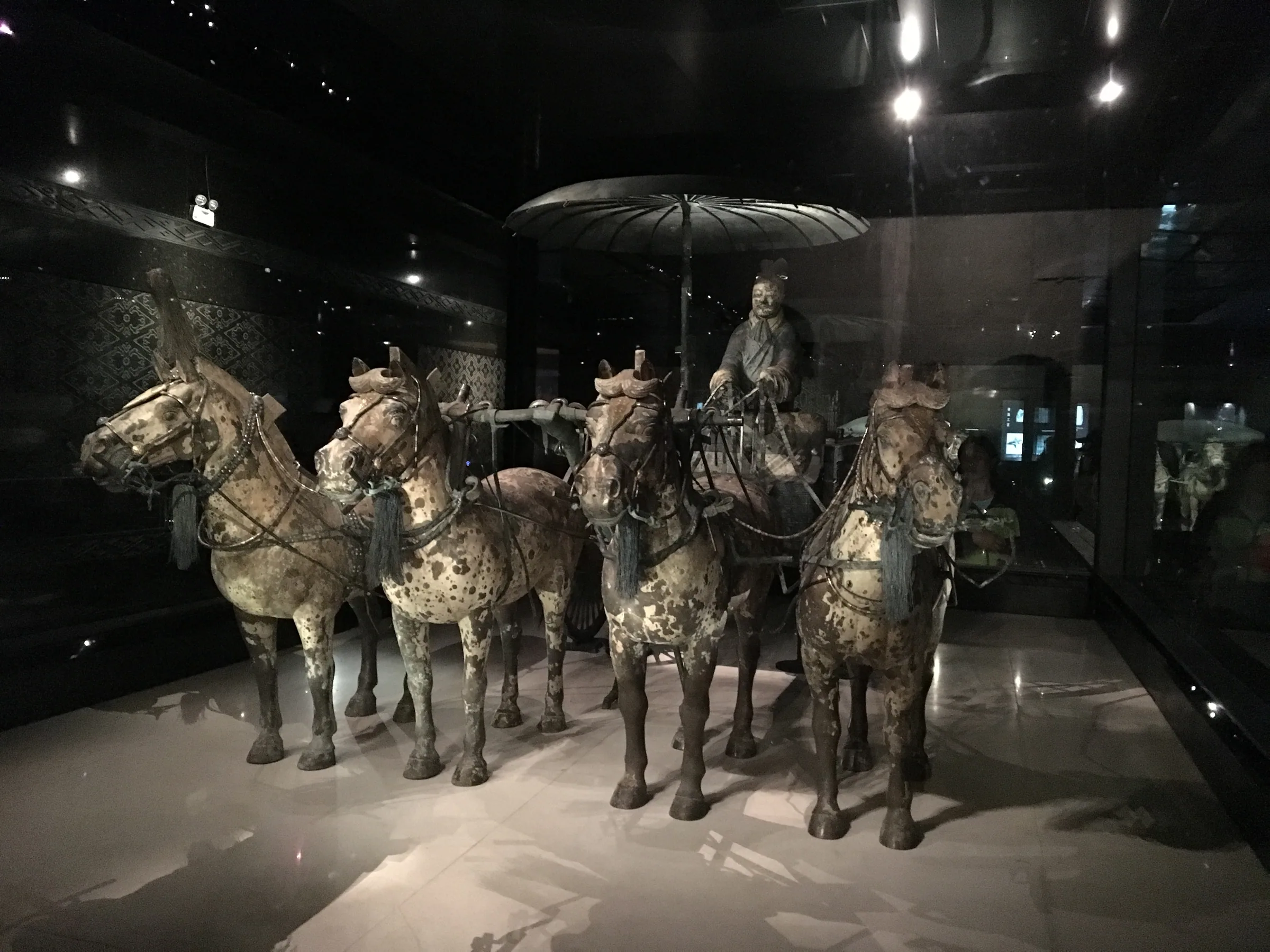 秦始皇帝陵博物院展出的秦代铜车马